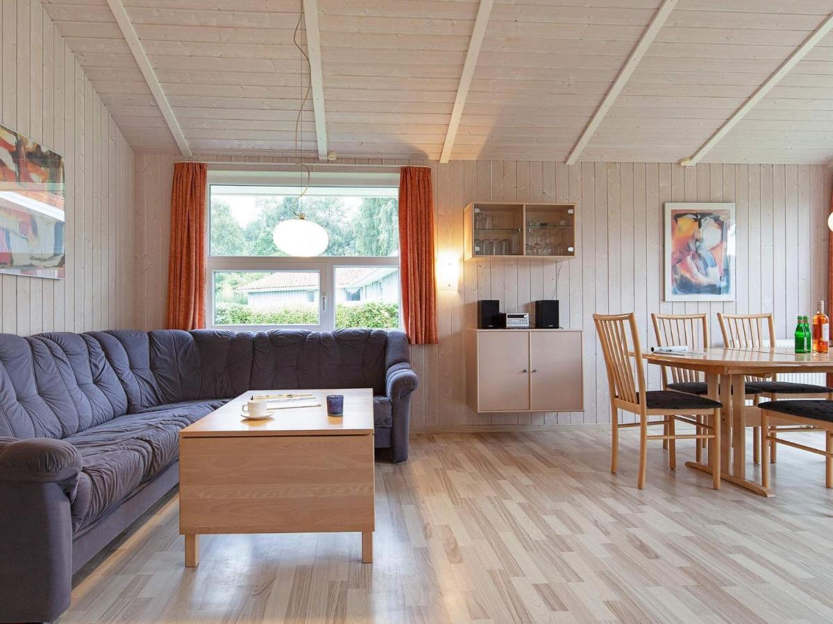 Three-Bedroom Holiday Home In Groemitz 11 Экстерьер фото
